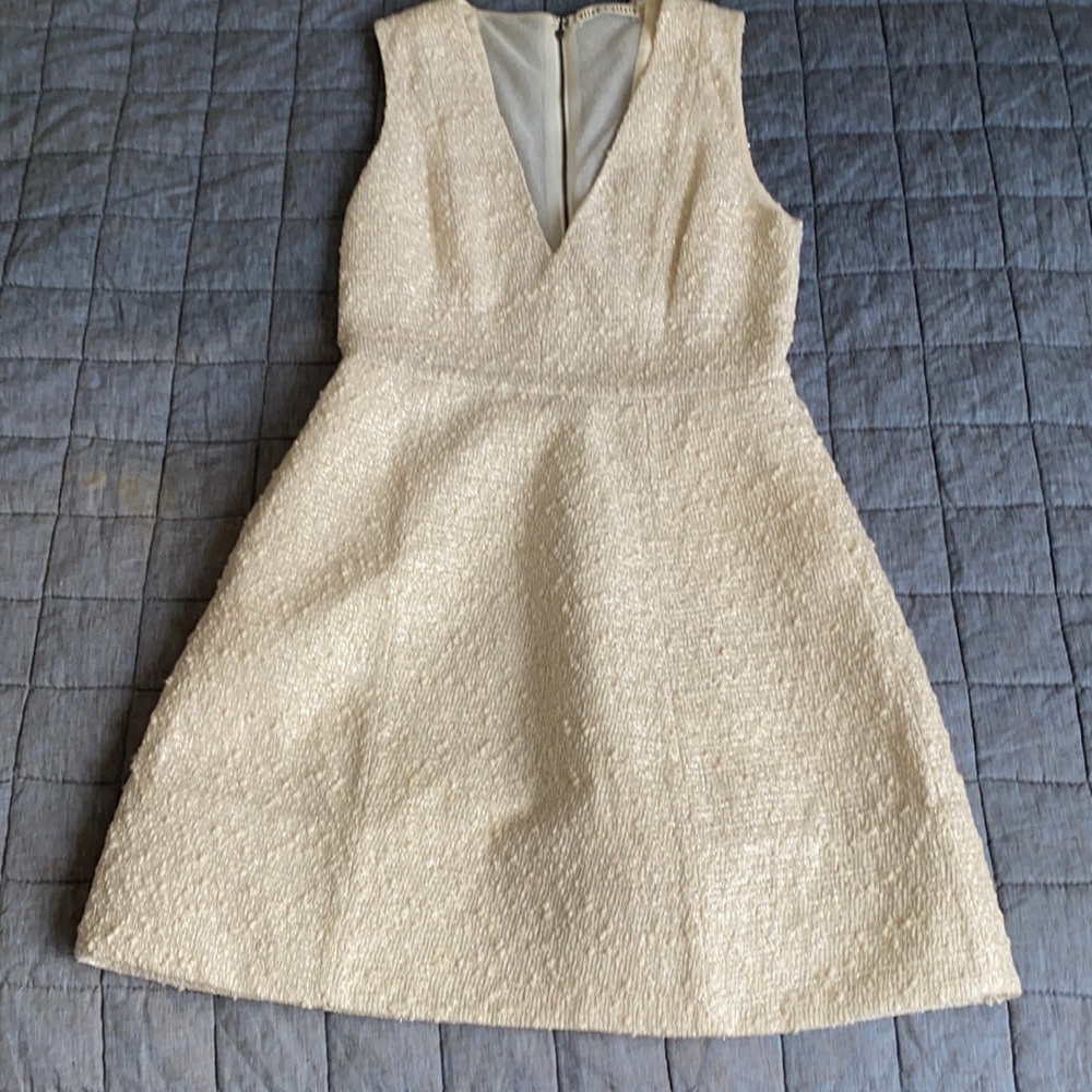 This dress is equal elegant and sexy.